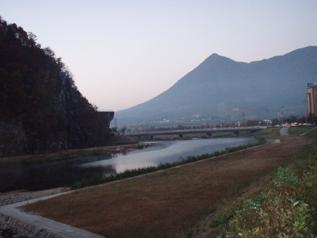 img0012.jpg
