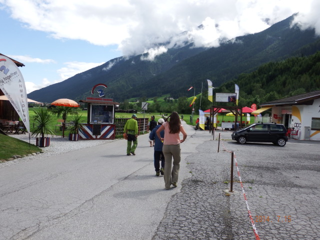 img0015.jpg