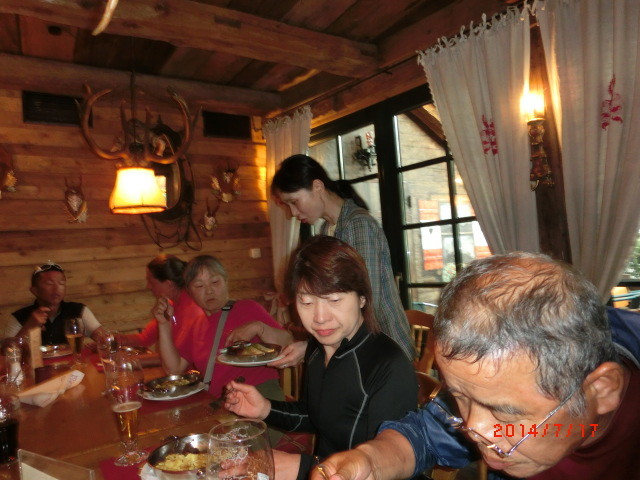 img0077.jpg