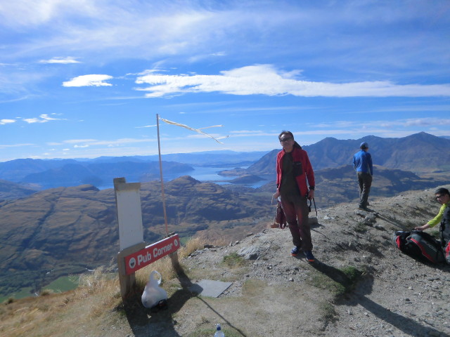 img0007.jpg